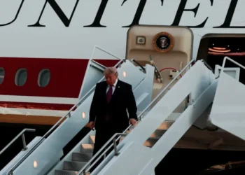 ‘Momentous’ under-the-radar story revealed by ex-GOP insider that threatens to rock Trump