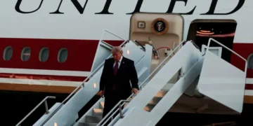 ‘Momentous’ under-the-radar story revealed by ex-GOP insider that threatens to rock Trump