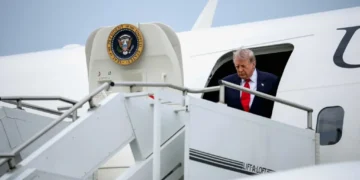 Trump unaware of the joke behind a caricature of himself