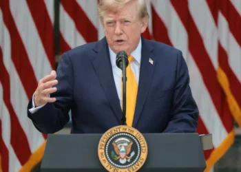 Republicans sprinting from Trump as polls sink with ‘no end in sight’: ex-insider