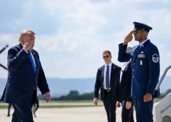 ‘Especially weird’ twist uncovered in White House’s leak denial
