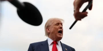 ‘Trump is raging’: Columnist prescribes ‘spinal transplant’ for Congress