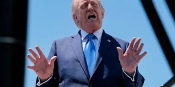 ‘Reeks of pay-to-play’: Legal expert horrified by Trump strong-arming his own DOJ