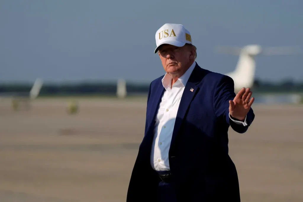 Puzzling Trump ‘alert’ claims ‘highly credible witness’ came forward in embattled case