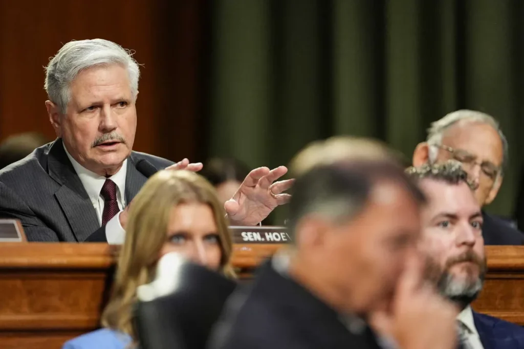 Unusual Trump mind game revealed by GOP senator