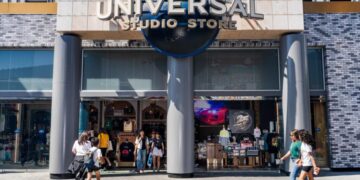 Measles-infected Universal Studios visitor spent whole day at the park