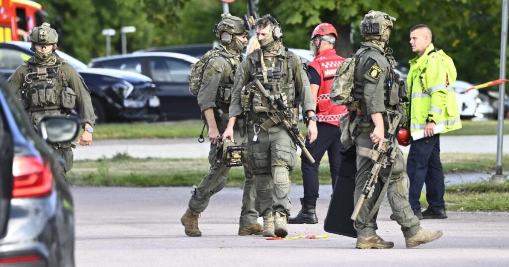 An 18-year-old with a sword attacks a school in Sweden, leaving 1 dead