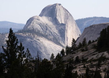 Trump administration considering trading Yosemite land to private developer