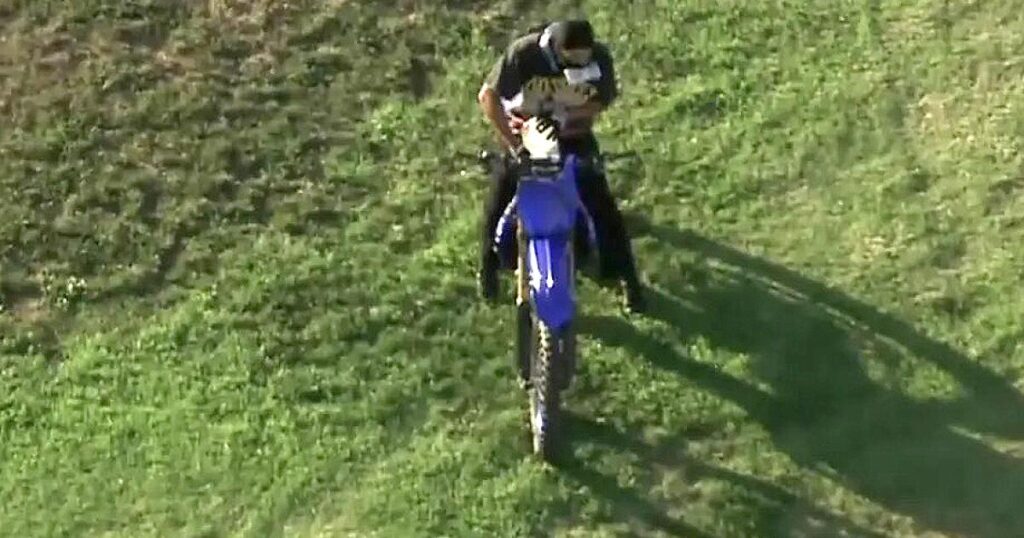 Man on dirt bike leads police on chase through downtown L.A., makes phone call, stops for gas
