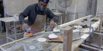 Hundreds of California stonecutters fall ill with deadly disease ‘for a product we do not need’