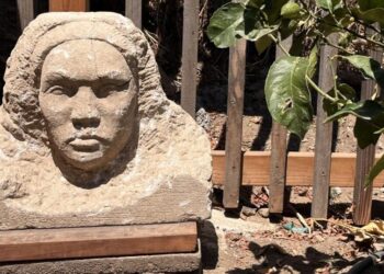 A 150-pound statue was found buried in a San Francisco backyard. Its origin is a mystery