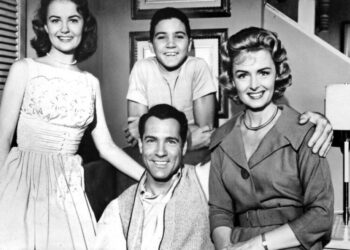 Shelley Fabares’ acting, from ‘Donna Reed’ to ‘Coach,’ was shaped by intention