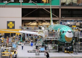 Boeing can turn its latest problem into its next growth spurt