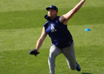 Letters to Sports: The dollars and sense of the Dodgers acquiring Tarik Skubal