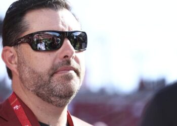 New details from 49ers owner Jed York’s arrest: Fake ad, rental car and $160 cash