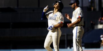 Once booed in L.A., Alek Thomas delivers for Dodgers in victory over Pirates