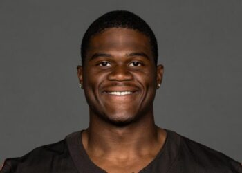 UCLA suggests star transfer Trent Hendrick isn’t impacted by new Big Ten NFL player ban