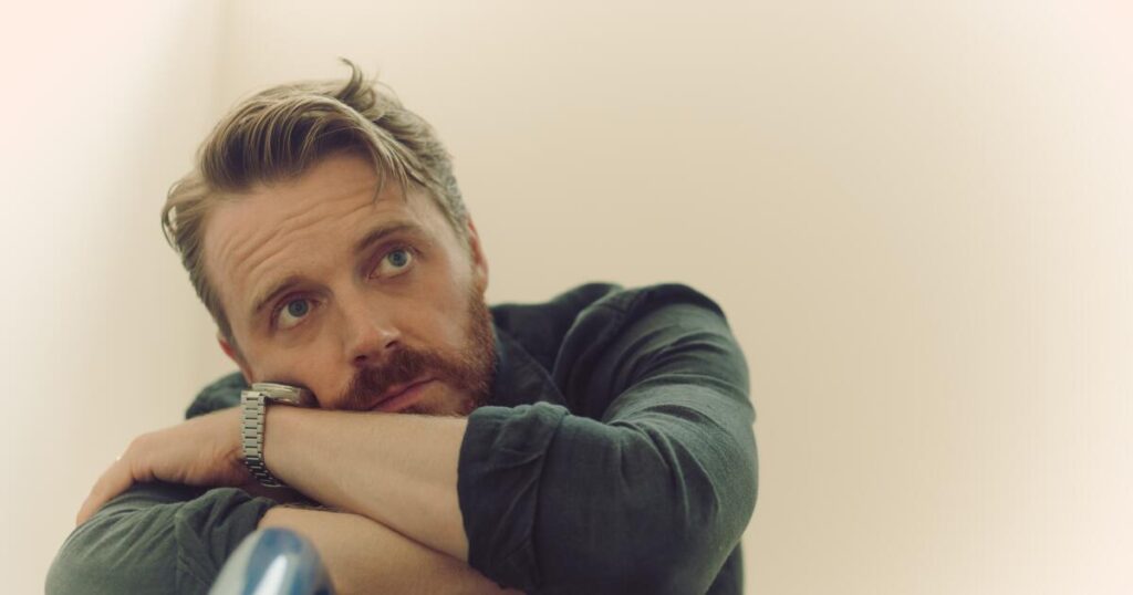 Jack Lowden really gets ‘slapped around’ on ‘Slow Horses.’ And he loves every minute