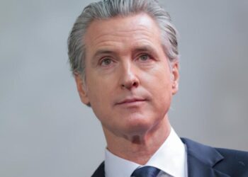 Newsom signs bill shielding immigrant aid workers’ home addresses