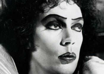 Tim Curry, the versatile star turned pop culture icon with ‘Rocky Horror Picture Show’, dies at 80