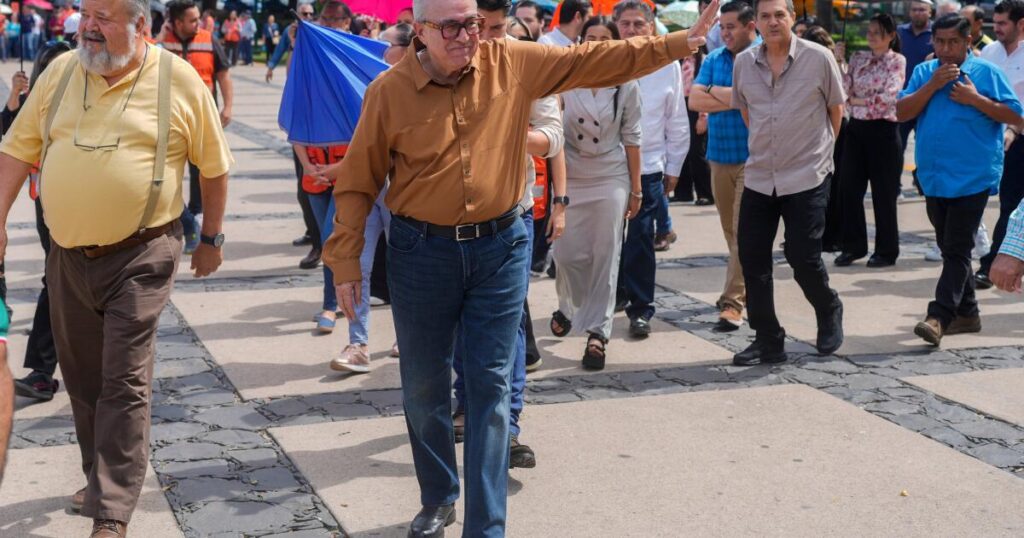 Governor of Mexico’s Sinaloa state, indicted by U.S., steps down from office — again