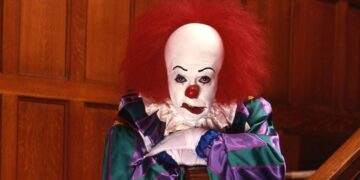 Tim Curry forever twisted the image of clowns with his terrifying portrayal of Pennywise in ‘It’