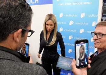 New York school pauses plan to deploy humanlike AI robot teacher after backlash
