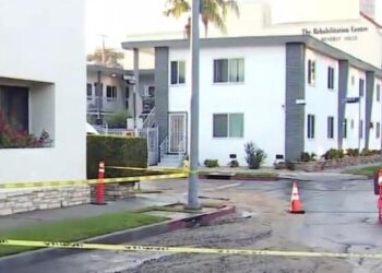 Another broken pipe unleashes flooding, this time in Beverly Grove