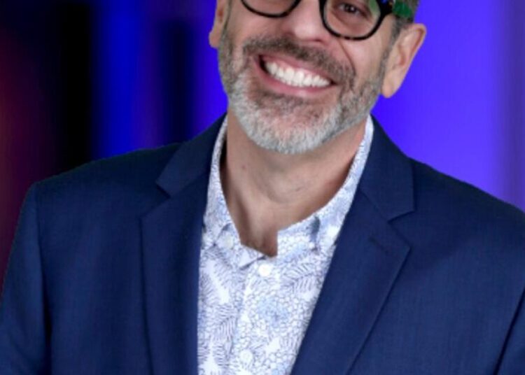 Telemundo executive José Suárez dies in Kenyan helicopter crash