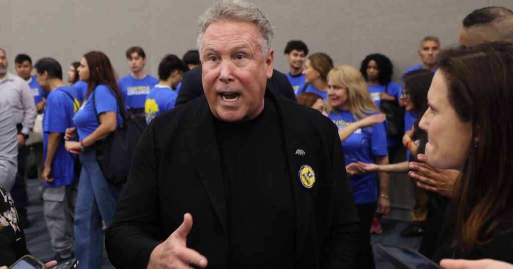 Ex-gubernatorial candidate pleads not guilty to threats in model ex-girlfriend’s case