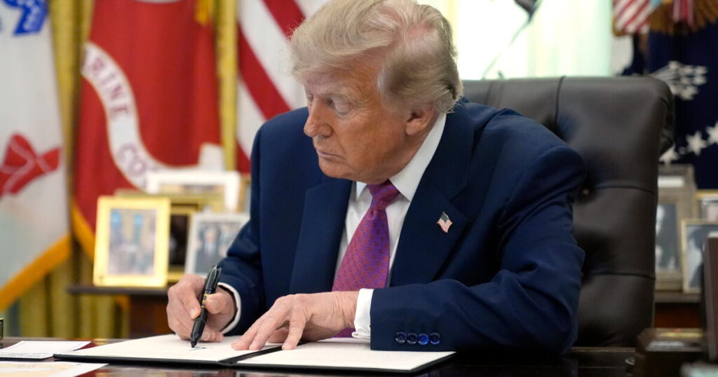 Trump signs order renaming Lake Ontario as ‘Lake America’ in the United States