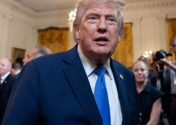 After Supreme Court loss, Trump again targets birthright citizenship with new orders