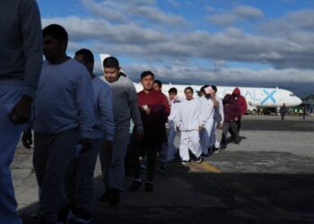 More than 2,300 Mexicans sent to Guatemala and Honduras as Trump ramps up deportations
