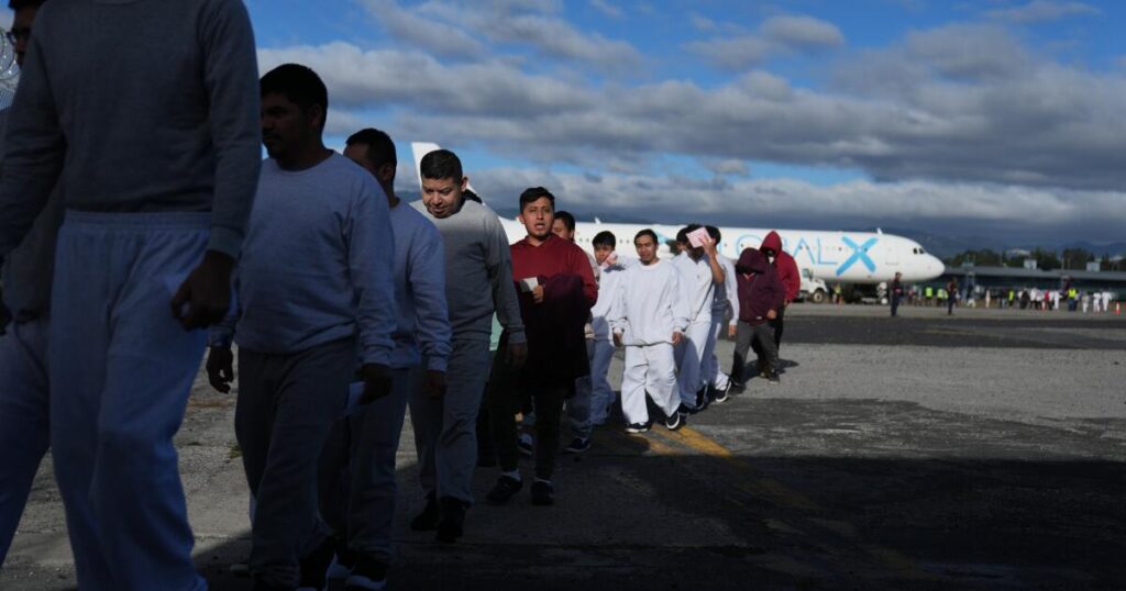 More than 2,300 Mexicans sent to Guatemala and Honduras as Trump ramps up deportations