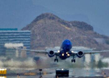 Rising temperatures could keep more flights from taking off on time