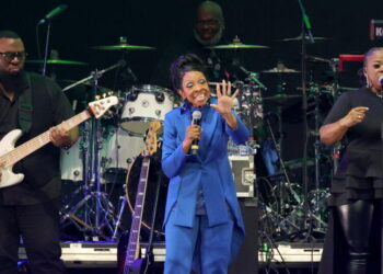 Gladys Knight ‘easing into fewer’ concerts after recent performances spark health concerns