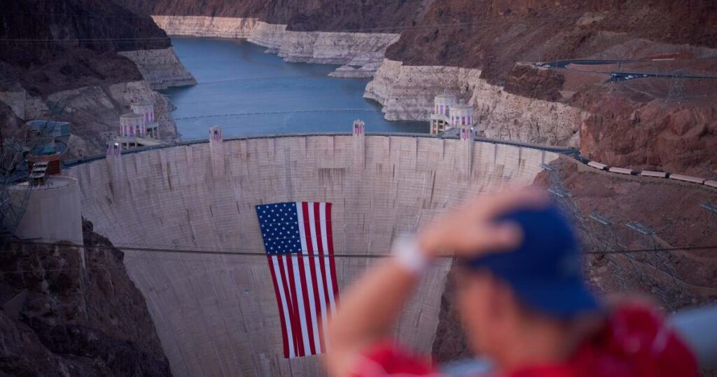 Lake Mead reports lowest water level ever recorded