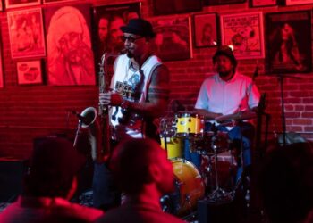 After L.A. jazz festival collapses, musicians pack an underground ‘Can’t Cancel Jazz’ pop-up