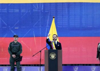 A car bomb attack targets southwest Colombia a day after president takes office