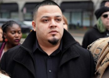 Justice Department pushes to revive criminal case against Kilmar Abrego Garcia