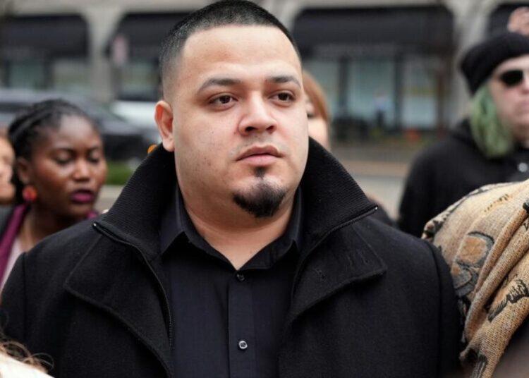 Justice Department pushes to revive criminal case against Kilmar Abrego Garcia