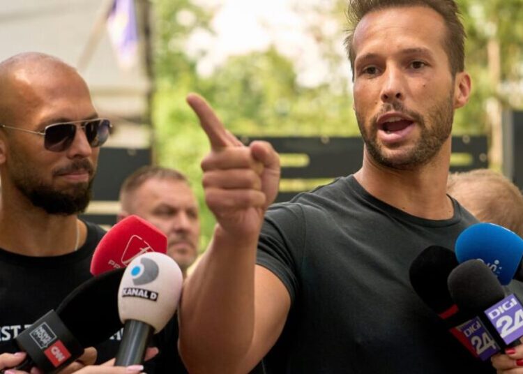Prosecutors want Tate brothers to remain in custody as they fight extradition to the UK