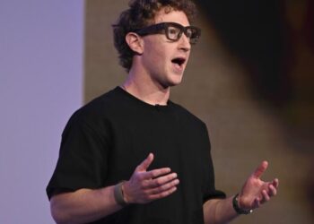 Zuckerberg lays out Meta’s new vision for AI: Personal intelligence for all