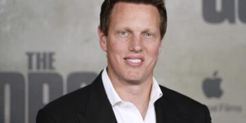 Paramount demands $1.9 billion from states, citing Warner deal delays