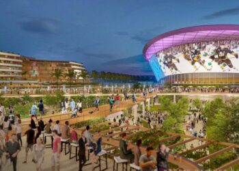 Last-minute state legislation could help Stan Kroenke-backed San Diego arena, prompting outcry