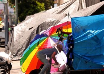 Federal judge blocks the Trump administration’s attempt to take control of L.A.’s homelessness programs