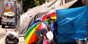 Federal judge blocks the Trump administration’s attempt to take control of L.A.’s homelessness programs