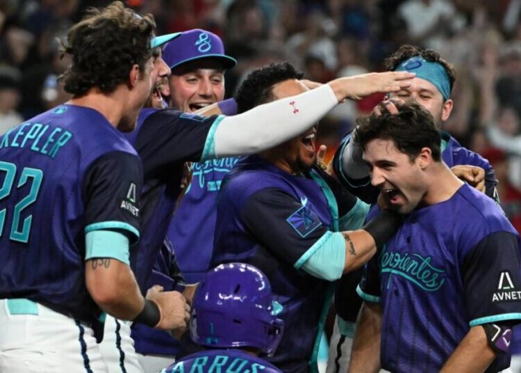 Dodgers fall to Diamondbacks on a walk-off homer as losing skid reaches 7 games