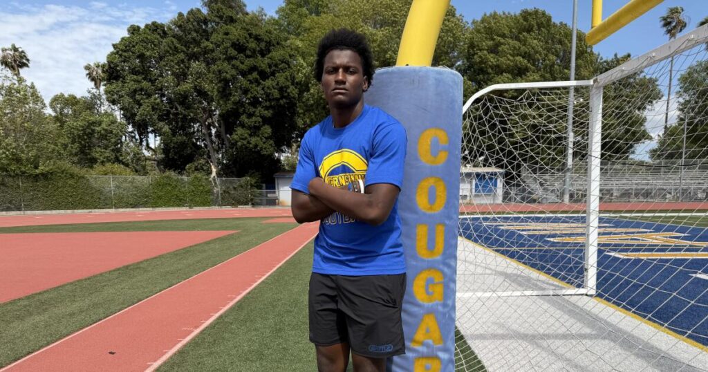 Crenshaw High linebacker Deandre Kirkpatrick perseveres after death of parents