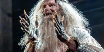 ‘Game of Thrones’ spinoff ‘The Mad King’ stokes fan theories on 3.5-hour play’s opening night